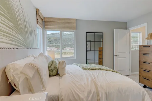 $867,808 | 30973 Avenida Ramblas, Highland, CA 92346