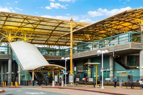 a view of an outdoor space