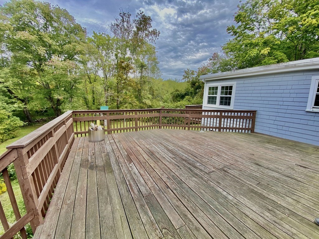 98 Lawson Road Scituate, MA 02066 - Photo 3 of 32 Gallery Image 3
