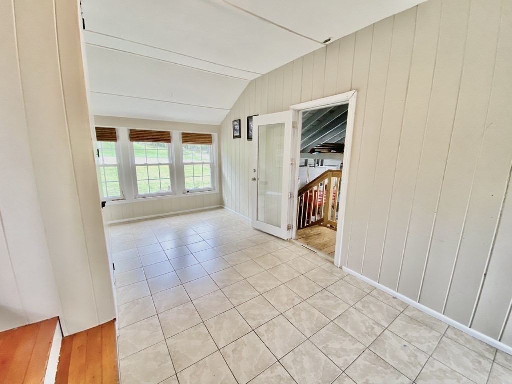 98 Lawson Road Scituate, MA 02066 - Photo 8 of 32 Gallery Image 8