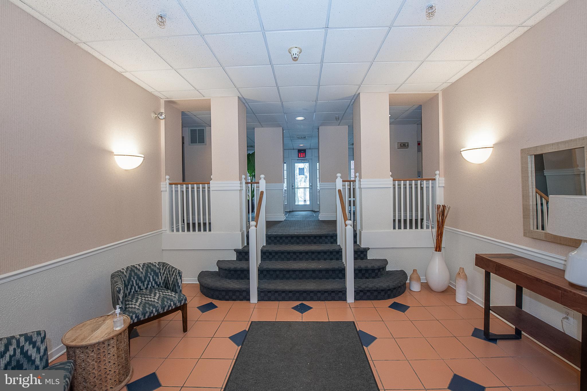 104 Woodside Road, Unit B201 Haverford, PA 19041 - Photo 26 of 32 Lobby