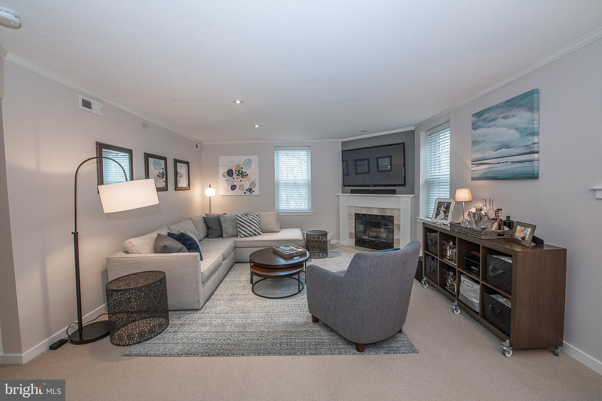 104 Woodside Road, Unit B201 Haverford, PA 19041 - Photo 6 of 32 Living Room