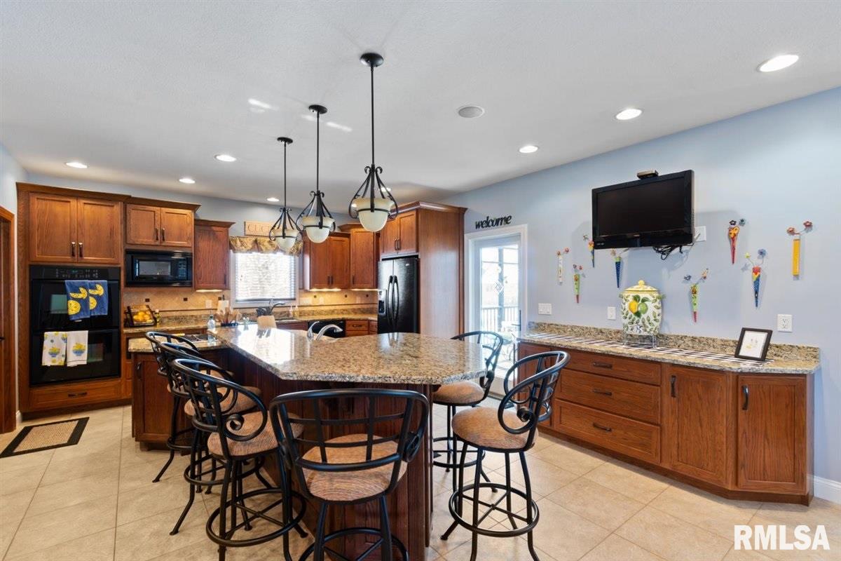 224 Cumberland Drive Rochester, IL 62563 - Photo 13 of 50 Gallery Image 13