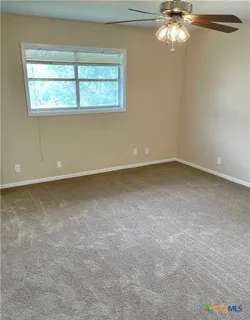 $425,000 | 17 Oakmont Circle, Belton, TX 76513