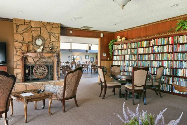 a picture of a rug with a white wall