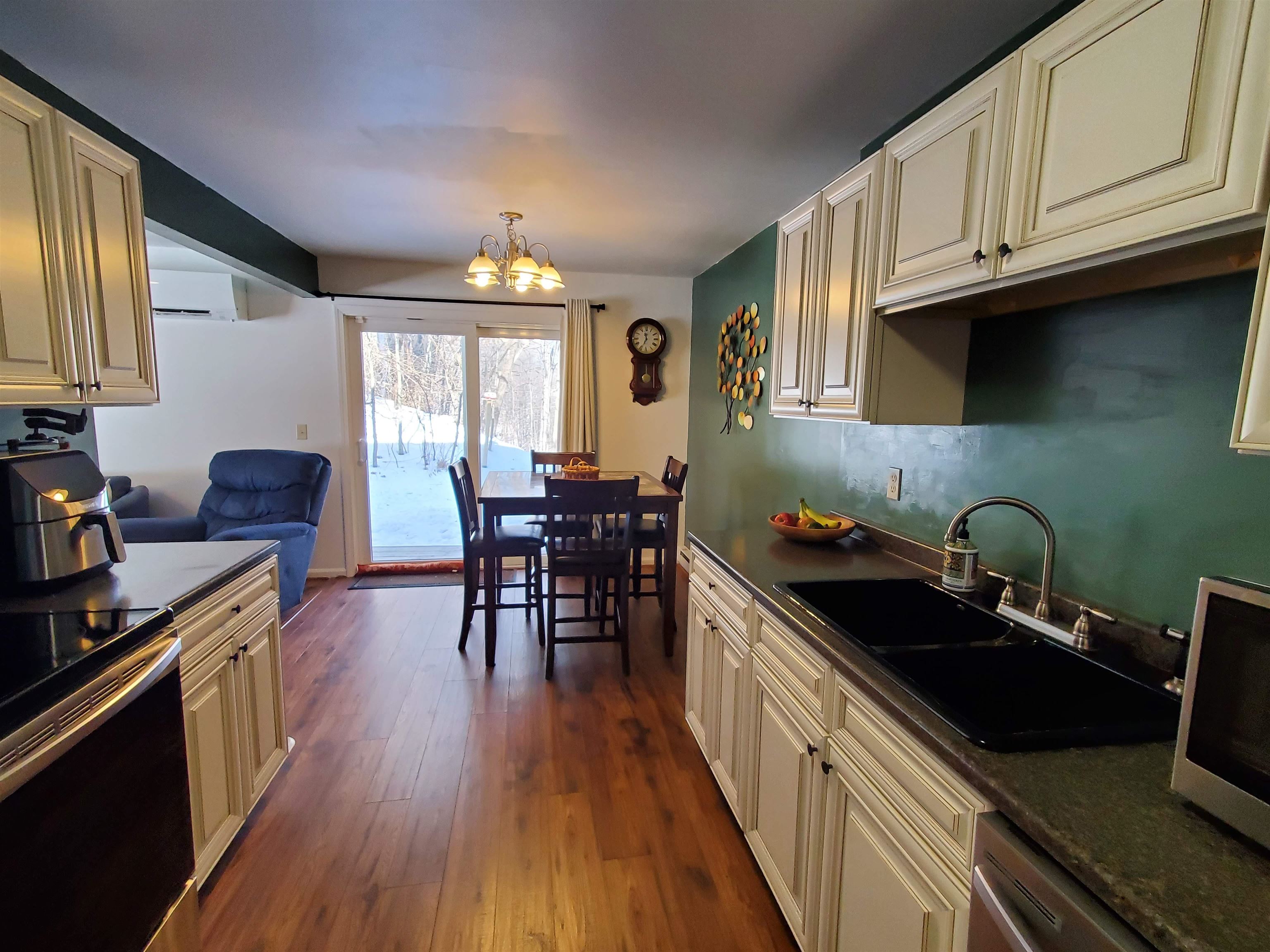 20 Lily Pond Road, Unit 3A Hartford, VT 05001 - Photo 6 of 14 Gallery Image 6
