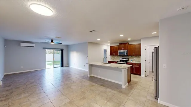 $2,750 | 17034 Yellow Pine Street, Wimauma, FL 33598