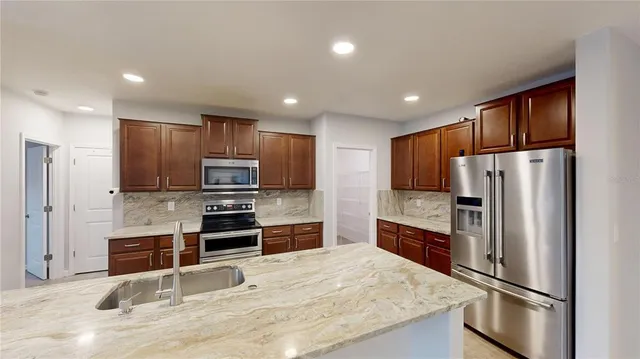 $2,750 | 17034 Yellow Pine Street, Wimauma, FL 33598