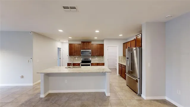 $2,750 | 17034 Yellow Pine Street, Wimauma, FL 33598