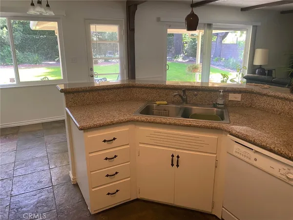 $978,000 | 1512 Finecroft Drive, Claremont, CA 91711