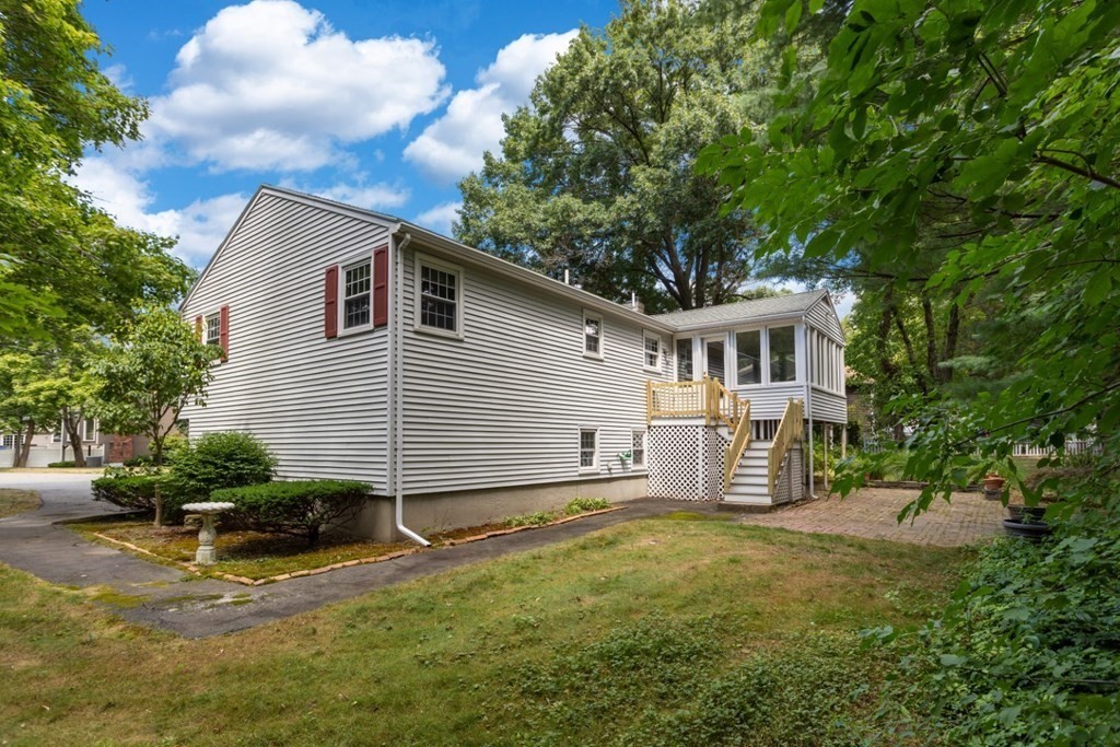 16 Keith Road Reading, MA 01867 - Photo 34 of 39 Gallery Image 34