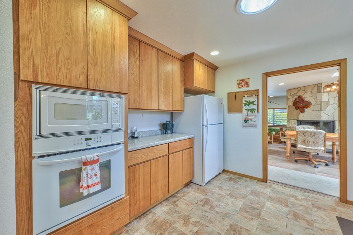 1239 Josselyn Canyon Road Monterey, CA 93940 - Photo 9 of 43