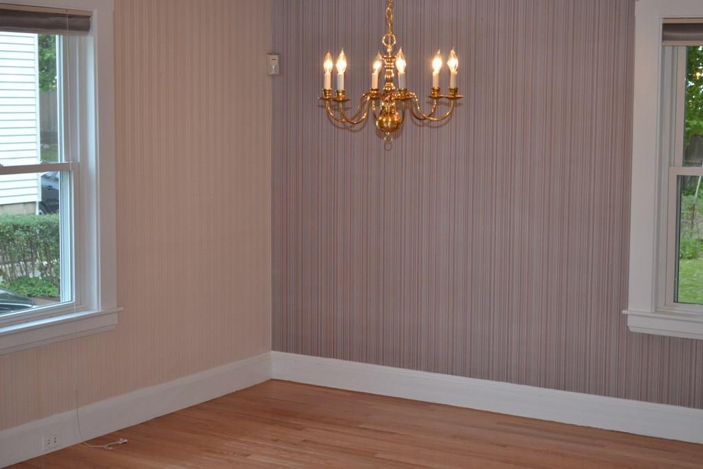 53 Saunders Road Norwood, MA 02062 - Photo 7 of 30