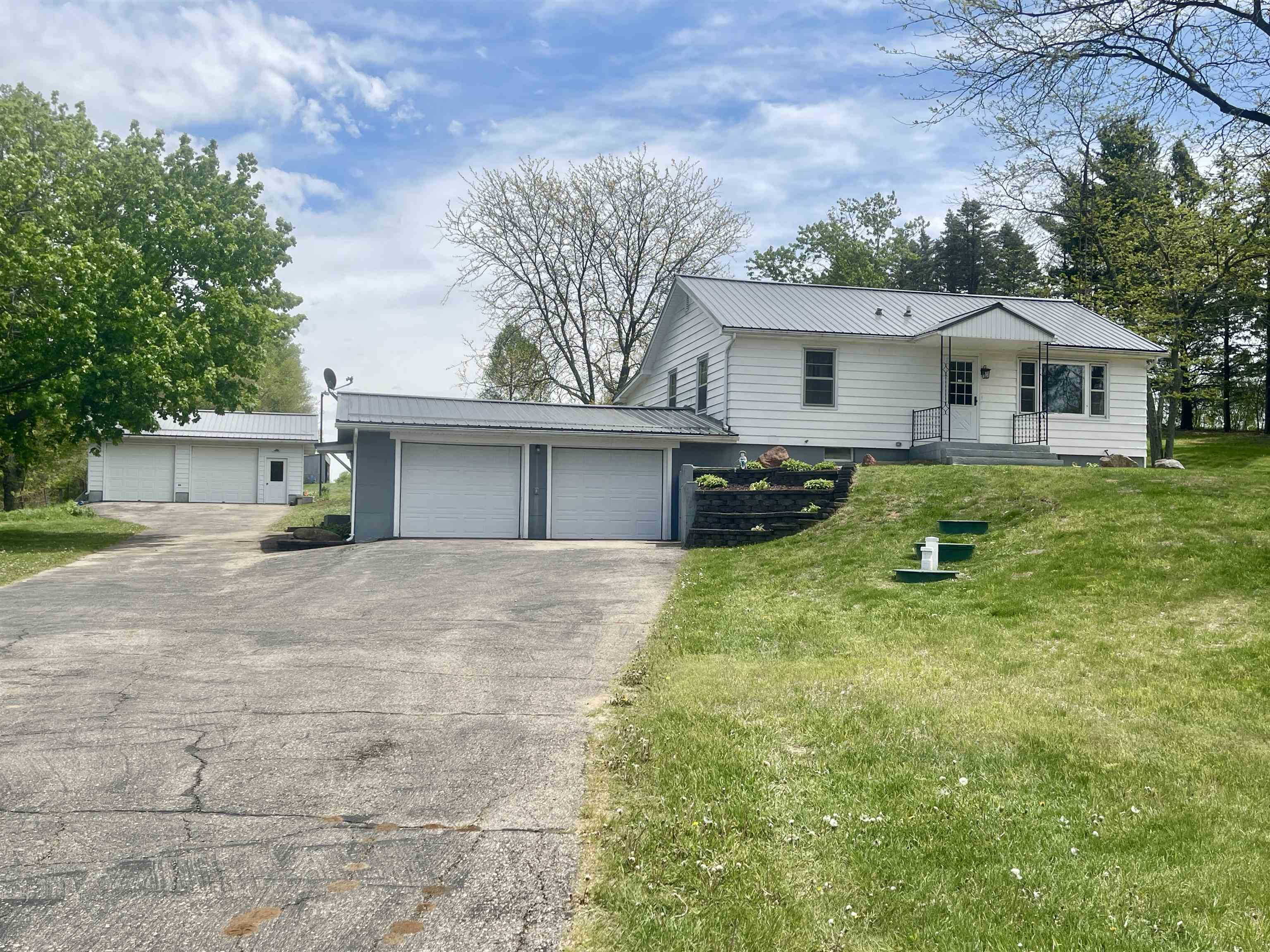 N5846 Dunning Road Pardeeville, WI 53954 - Photo 61 of 62