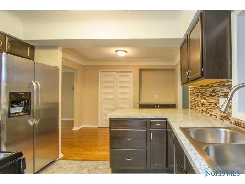 4217 Merriweather Road Toledo, OH 43623 - Photo 11 of 19 Gallery Image 11