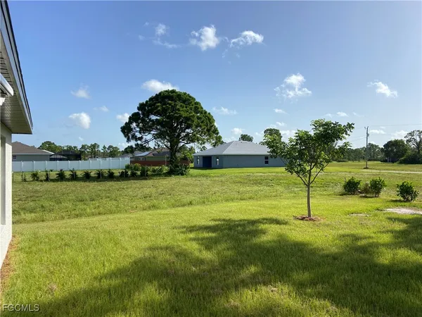 a view of an outdoor space and yard