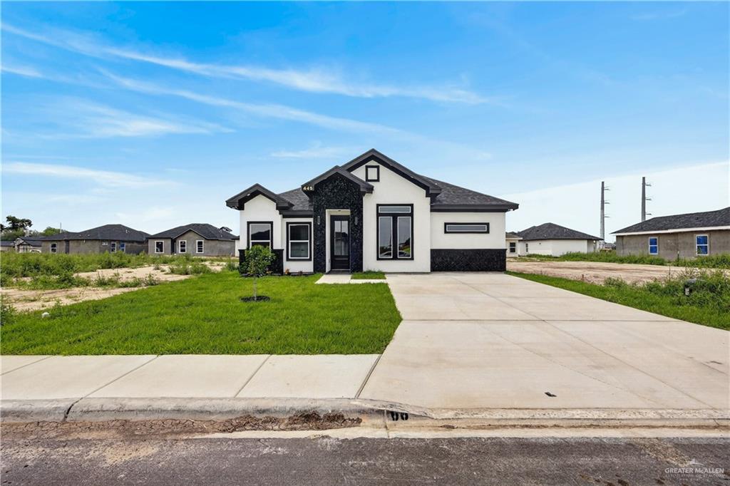 445 Padre Road Donna, TX 78537 - Photo 2 of 20