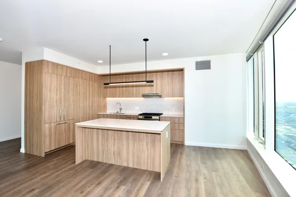 $7,122 | 1000 South Michigan Avenue, Unit 5701, Chicago, IL 60605
