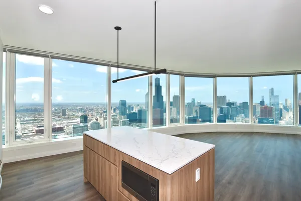 $7,122 | 1000 South Michigan Avenue, Unit 5701, Chicago, IL 60605