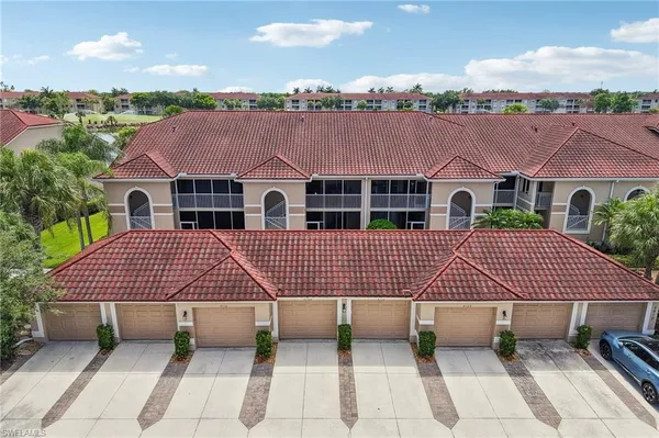 $419,000 | 2810 Cypress Trace Circle, Unit 2112, Naples, FL 34119