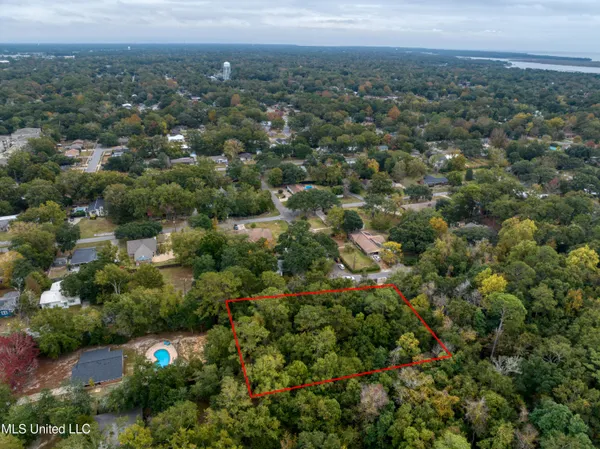 $279,000 | Simon Boulevard, Ocean Springs, MS 39564