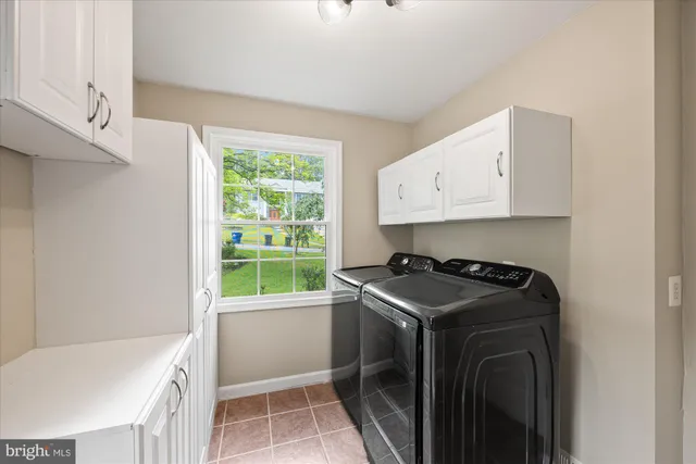 $1,295,000 | 1901 Belle Haven Road, Alexandria, VA 22307