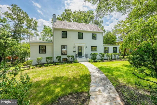 $1,295,000 | 1901 Belle Haven Road, Alexandria, VA 22307