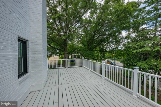 $1,295,000 | 1901 Belle Haven Road, Alexandria, VA 22307