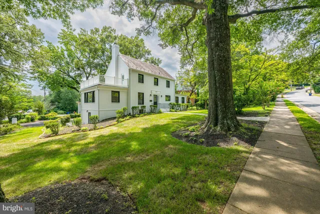 $1,295,000 | 1901 Belle Haven Road, Alexandria, VA 22307