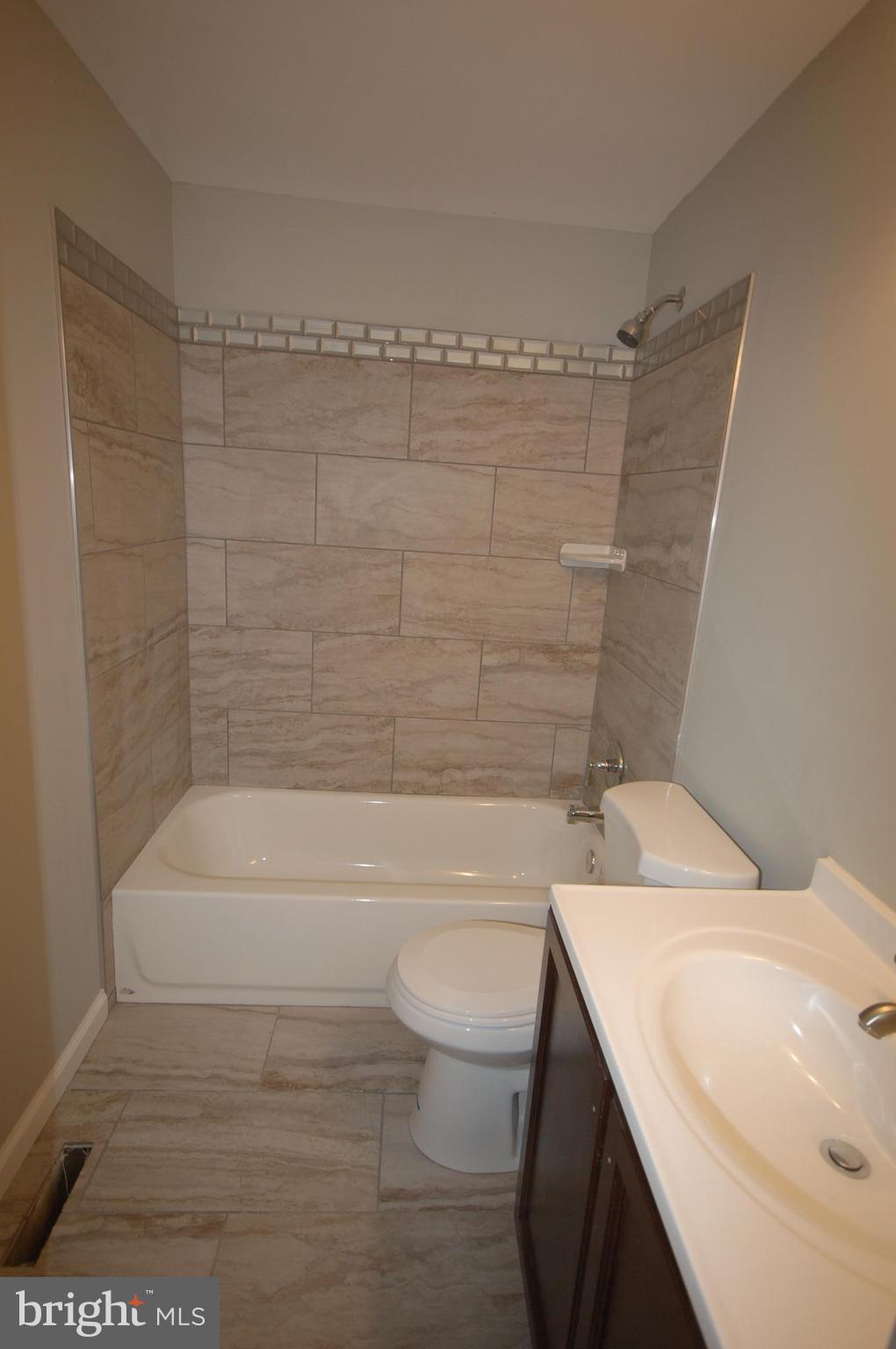 184 Dunlap Road Pasadena, MD 21122 - Photo 21 of 29 Bath