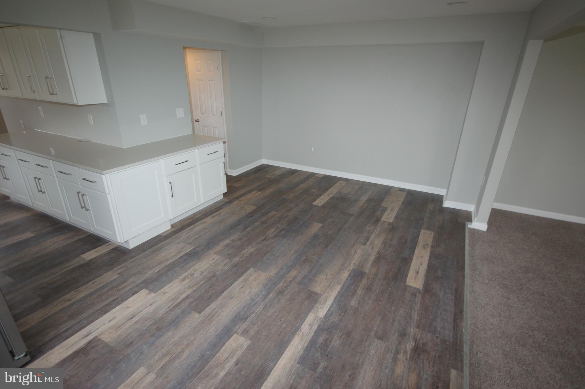 184 Dunlap Road Pasadena, MD 21122 - Photo 10 of 29 Interior (General)
