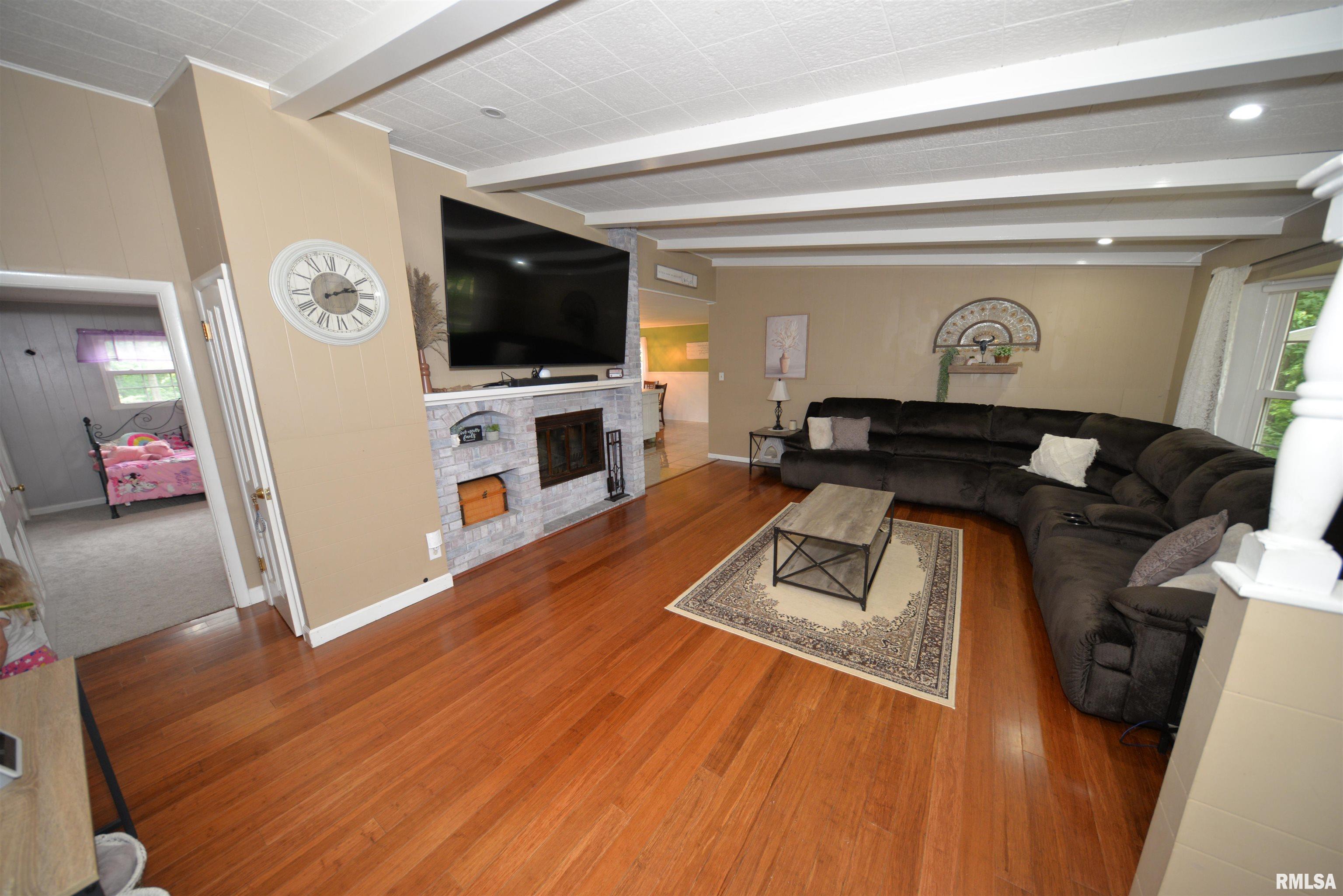 16488 East Country Clb Road Mount Vernon, IL 62864 - Photo 10 of 30 Gallery Image 10