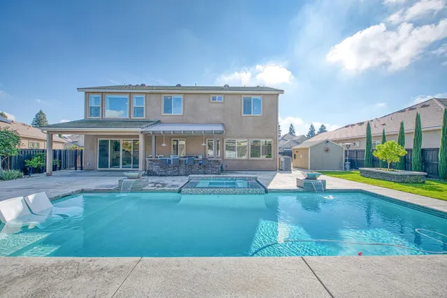 $1,295,000 | 2468 East Kynzlee Avenue, Fresno, CA 93730