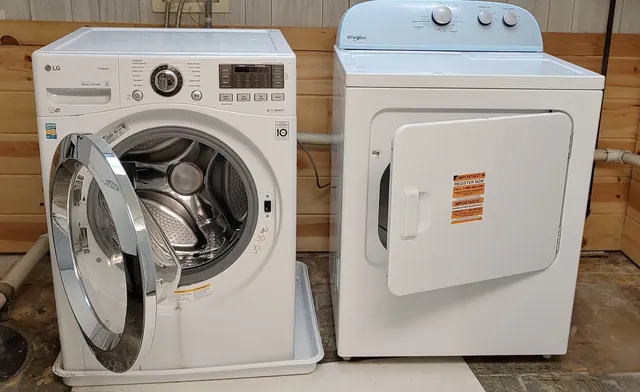 $3,399 | 1970 Dogwood Drive, Hoffman Estates, IL 60192