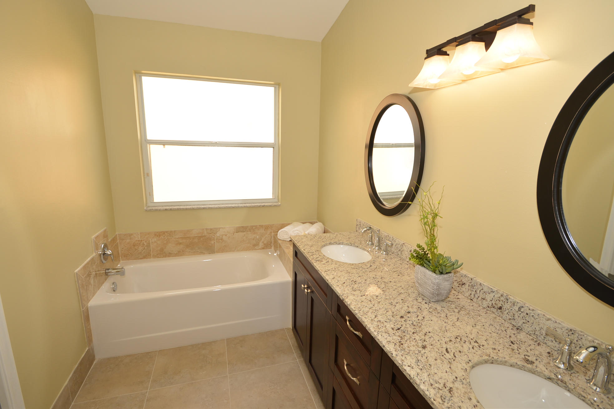12696 Tucano Circle Boca Raton, FL 33428 - Photo 23 of 39 Master Bathroom Bath