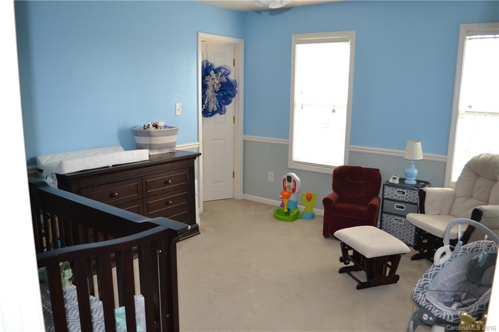 6032 Raisin Tree Lane Charlotte, NC 28215 - Photo 14 of 16 Gallery Image 14