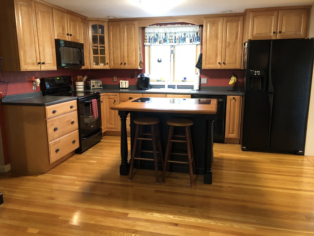 144 Titicut Road Raynham, MA 02767 - Photo 2 of 25 Gallery Image 2