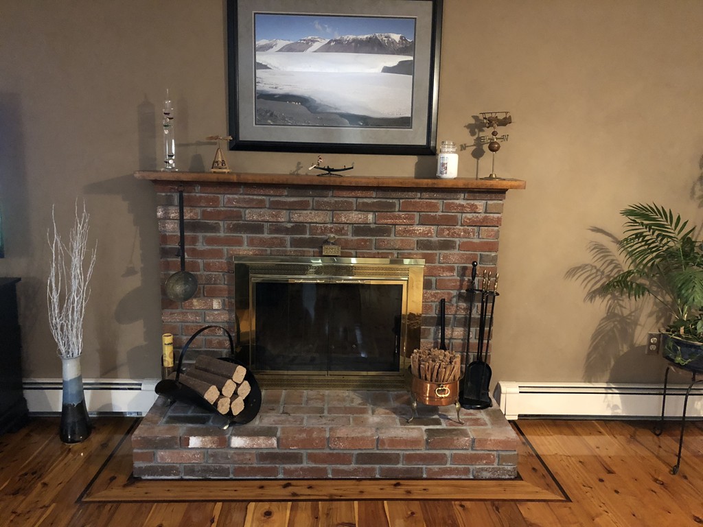 144 Titicut Road Raynham, MA 02767 - Photo 8 of 25 Gallery Image 8