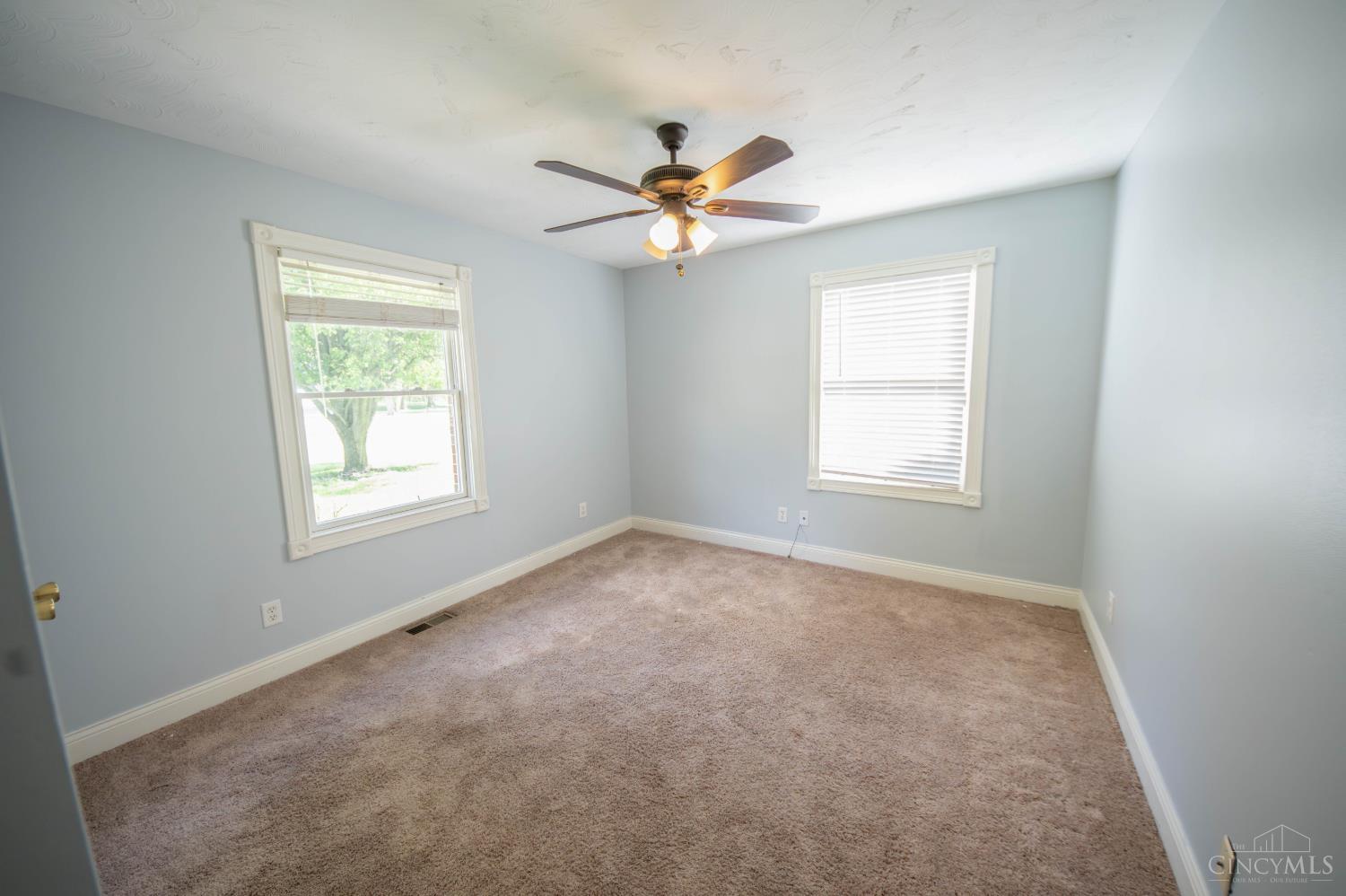 6231 Hunt Road Blanchester, OH 45107 - Photo 9 of 20