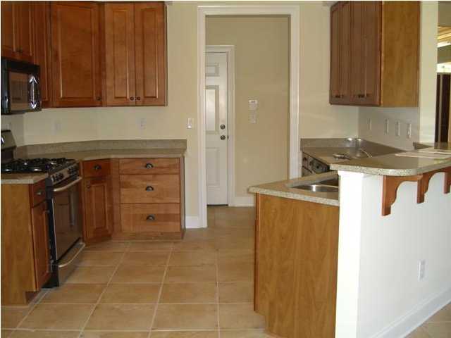 4805 Grove Street Crestview, FL 32539 - Photo 4 of 15 Gallery Image 4