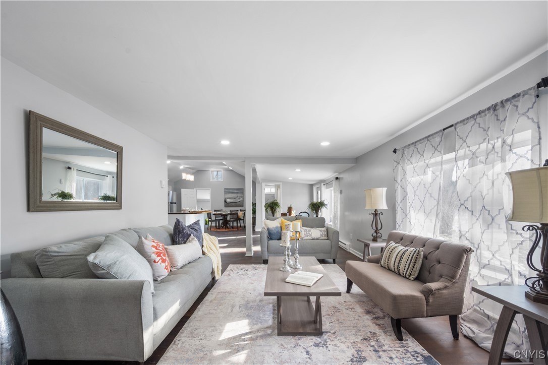 11 Kingdom Road Volney, NY 13126 - Photo 5 of 32