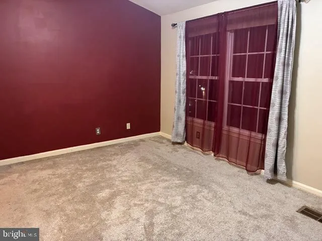 $2,500 | 4165 Churchman Way, Woodbridge, VA 22192