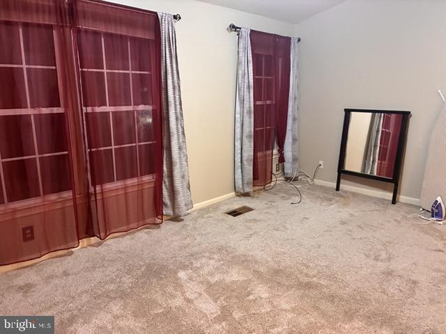 4165 Churchman Way Woodbridge, VA 22192 - Photo 15 of 31