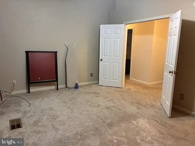 $2,500 | 4165 Churchman Way, Woodbridge, VA 22192