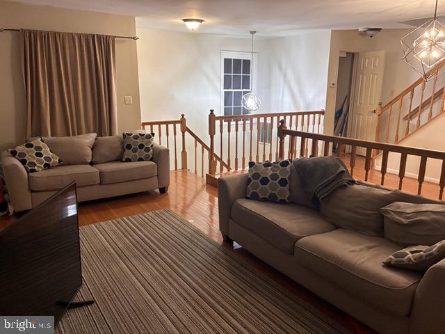 4165 Churchman Way Woodbridge, VA 22192 - Photo 10 of 31