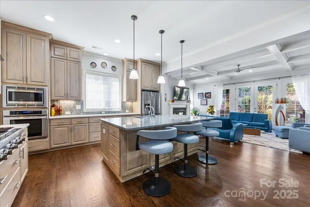 $1,299,000 | 2612 Horn Point Court, Unit 2612, Charlotte, NC 28226