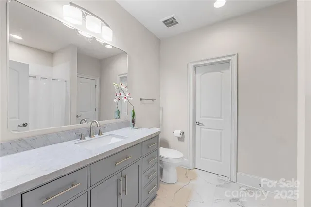 $1,299,000 | 2612 Horn Point Court, Unit 2612, Charlotte, NC 28226