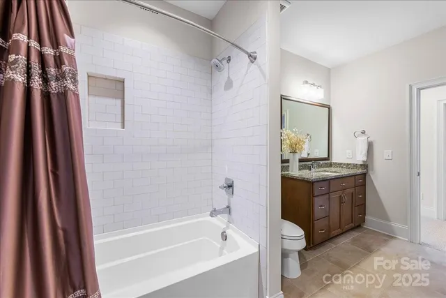 $1,299,000 | 2612 Horn Point Court, Unit 2612, Charlotte, NC 28226