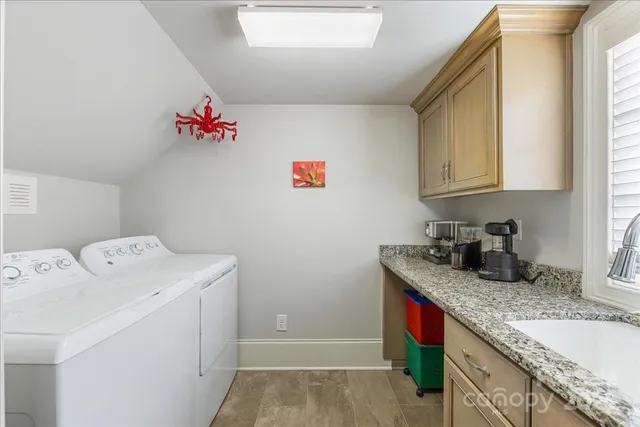 $1,299,000 | 2612 Horn Point Court, Unit 2612, Charlotte, NC 28226