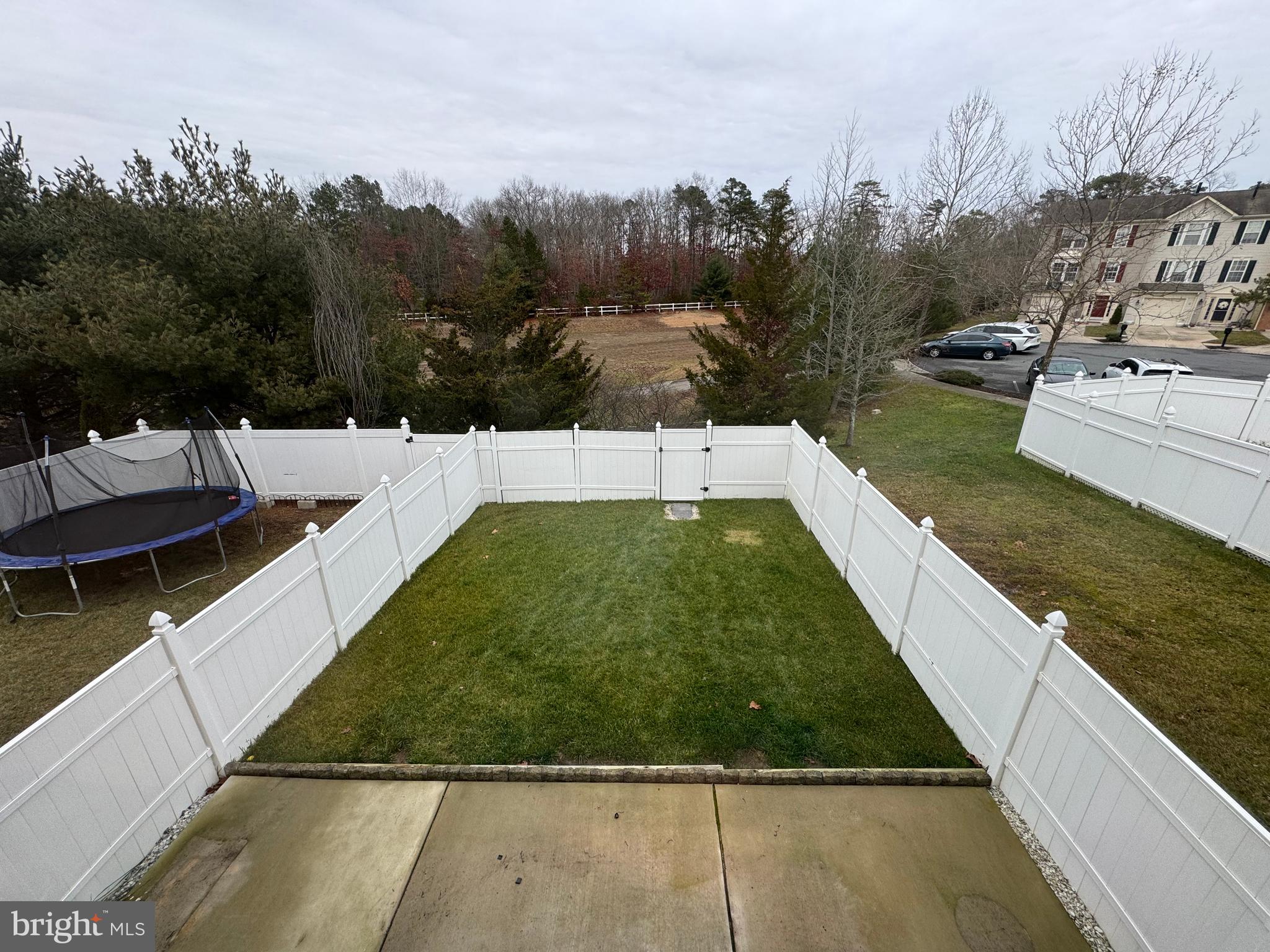 1002 Carlisle Road Egg Harbor Township, NJ 08234 - Photo 3 of 32 a view of a backyard